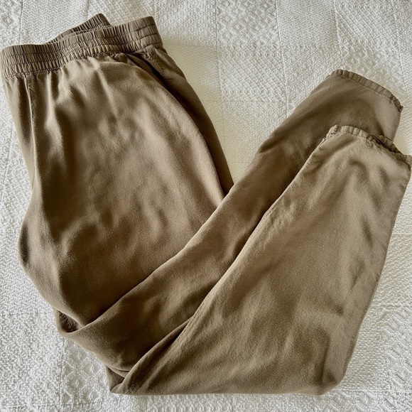 Divided H&M Jogger Pants Olive Army Green Pull On Elastic Waist Pockets size 10 - Picture 15 of 15